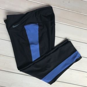 Nike Women's Dri-Fit Small Leggings
